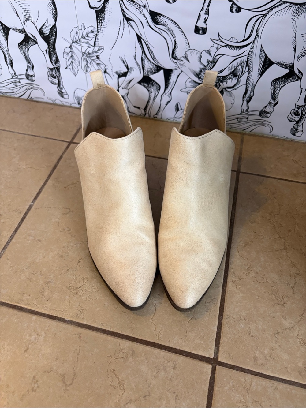Women's Pointed Toe Ankle Booties in Cream